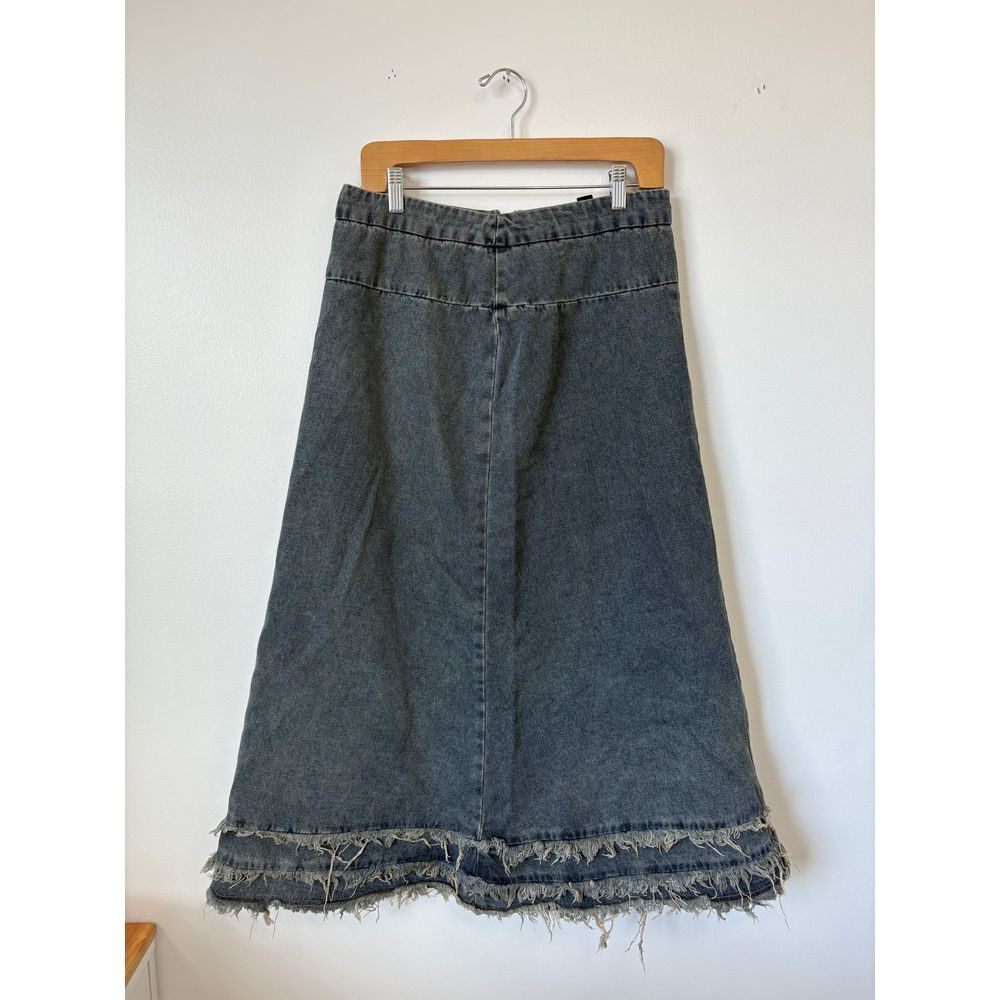 NWT Dazy by SHEIN Distressed Denim Skirt – Blue – Size XL